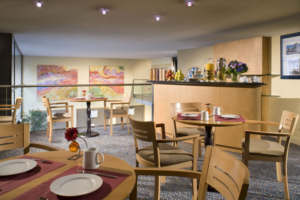Citadines City Centre Lille Restauracja zdjęcie